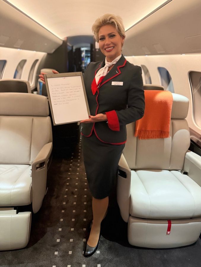 The recognition letter, Global 7500 cabin